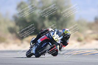 media/Nov-01-2025-CVMA (Sat) [[fc0f7531b8]]/Race 4-500-400-350 Supersport/